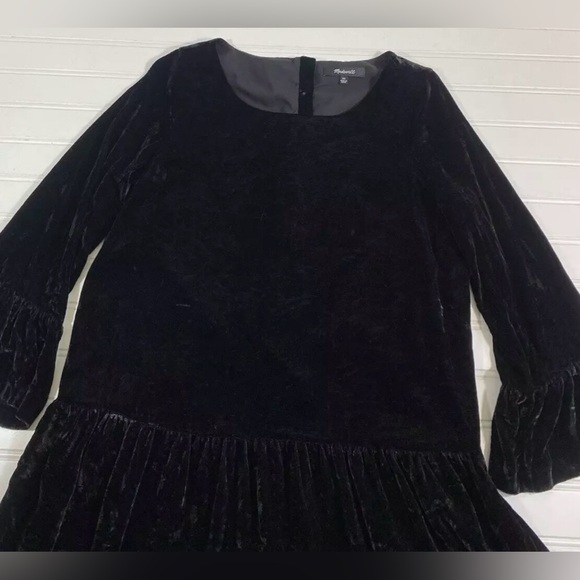 Madewell Black Velvet Bell Sleeve Drop Waist Dress Womens Size XS Romantic Goth - Picture 9 of 15